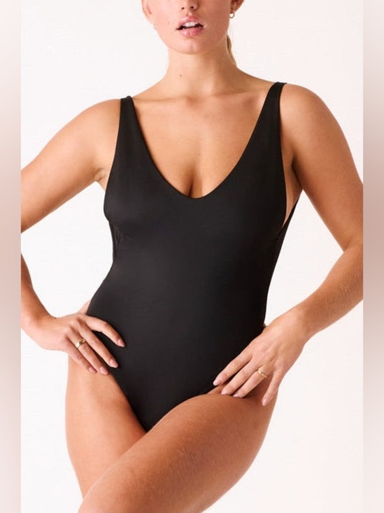 Londre Other - Londre The Minimalist Matte Black Low Back Scrunch One Piece Swimsuit